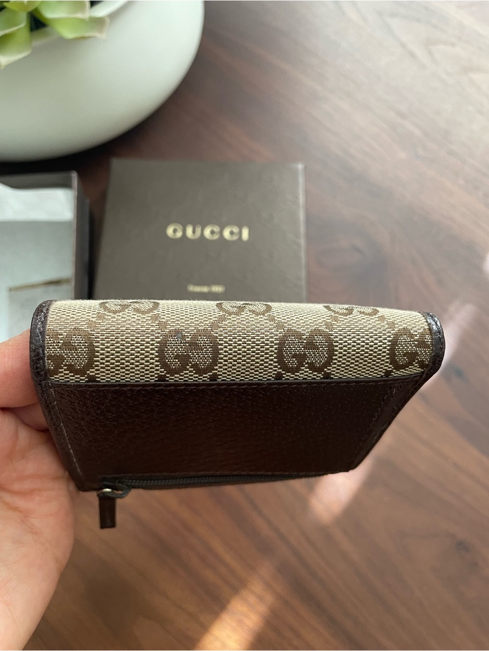 Gucci GG Canvas Tri-Fold Card Holder with Green and Red Web. Authentic. - Picture 6 of 13